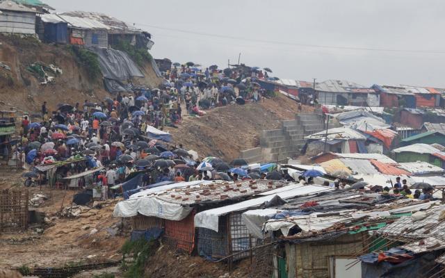 Rohingya refugee camp in Cox’s Bazar. The EU must coordinate its action quickly to support people in places vulnerable to COVID-19. Credit: Abbie Trayler-Smith/Oxfam